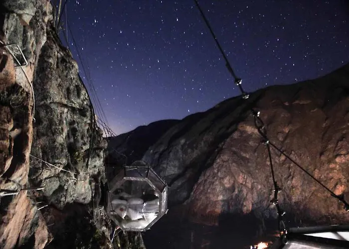 Skylodge Adventure