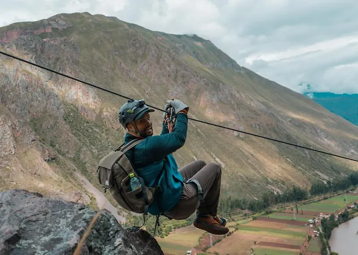 Skylodge Adventure *
